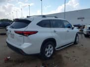 ✅ 2023 Toyota Highlander Hybrid LE • VIN: 5TDZARAH5PS520764 • Lot: 42965763. Wystawiony na IAAI z przebiegiem 110 245 mil. Bezpłatny archiwum sprzedaży aukcyjnych z USA i szczegółowy raport historii pojazdu na DreamBid. Zdjęcie 4.