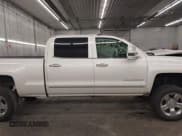 ✅ 2015 Chevrolet Silverado 1500 LTZ • VIN: 3GCUKSEC3FG215970 • Lot: 43324797. Wystawiony na IAAI z przebiegiem 157 506 mil. Bezpłatny archiwum sprzedaży aukcyjnych z USA i szczegółowy raport historii pojazdu na DreamBid. Zdjęcie 14.