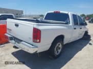 ✅ 2004 Dodge 2500 ST • VIN: 3D7KA28D54G174520 • Lot: 43009846. Wystawiony na IAAI z przebiegiem 198 881 mil. Bezpłatny archiwum sprzedaży aukcyjnych z USA i szczegółowy raport historii pojazdu na DreamBid. Zdjęcie 4.