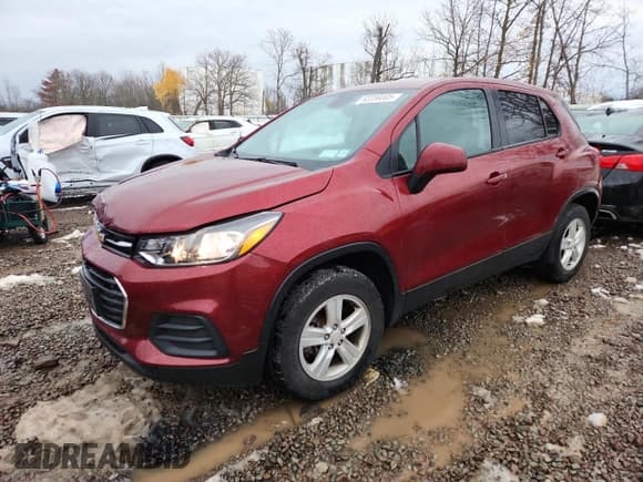 ✅ 2022 Chevrolet Trax LS • VIN: KL7CJNSM4NB514871 • Lot: 92259305. Listed on Copart with 34,272 mi. Free auction sales archive from the USA and detailed vehicle history report at DreamBid. Image 1.