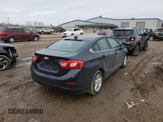✅ 2016 Chevrolet Cruze LT • VIN: 1G1BE5SM7G7282249 • Lot: 41937223. Wystawiony na Copart z przebiegiem 98 522 mil. Bezpłatny archiwum sprzedaży aukcyjnych z USA i szczegółowy raport historii pojazdu na DreamBid. Zdjęcie 3.