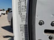 ✅ 2014 Dodge Challenger R/T 100th Anniversary Appearance • VIN: 2C3CDYBT8EH162117 • Lot: 75074904. Wystawiony na Copart z przebiegiem 111 791 mil. Bezpłatny archiwum sprzedaży aukcyjnych z USA i szczegółowy raport historii pojazdu na DreamBid. Zdjęcie 12.