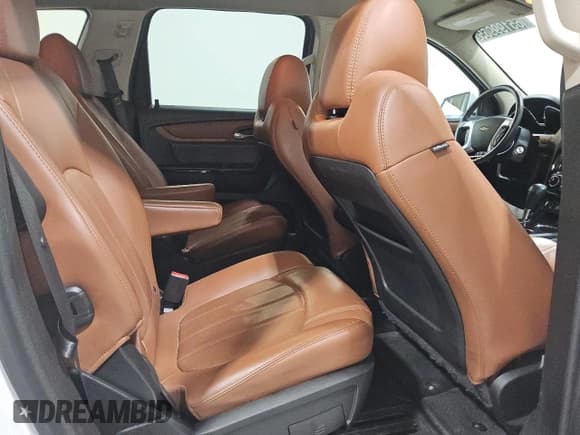 ✅ 2016 Chevrolet Traverse LTZ • VIN: 1GNKRJKD1GJ138730 • Lot: 65199965. Wystawiony na Copart z przebiegiem 81 734 mil. Bezpłatny archiwum sprzedaży aukcyjnych z USA i szczegółowy raport historii pojazdu na DreamBid. Zdjęcie 11.