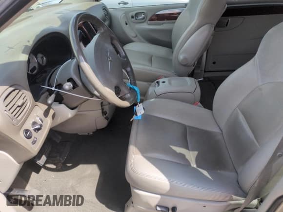 ✅ 2006 Chrysler Town & Country Limited • VIN: 2A8GP64L16R725390 • Лот: 57944545. Опубликован ранее на Copart с пробегом 124 905 миль. Бесплатный доступ к архиву аукционных продаж из США и подробный отчёт об истории автомобиля на DreamBid. Изображение 7.