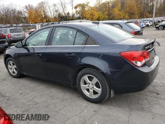 ✅ 2016 Chevrolet Cruze LT • VIN: 1G1PE5SBXG7135332 • Лот: 91356935. Опубликован ранее на Copart с пробегом 123 046 миль. Бесплатный доступ к архиву аукционных продаж из США и подробный отчёт об истории автомобиля на DreamBid. Изображение 2.