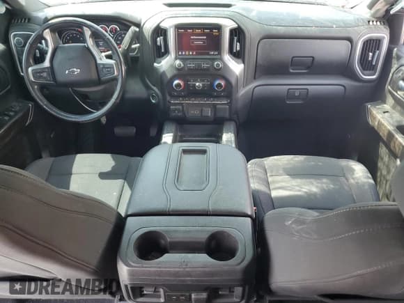 ✅ 2020 Chevrolet Silverado 1500 RST • VIN: 1GCUYEED1LZ149469 • Lot: 81088555. Wystawiony na Copart z przebiegiem 113 078 mil. Bezpłatny archiwum sprzedaży aukcyjnych z USA i szczegółowy raport historii pojazdu na DreamBid. Zdjęcie 8.