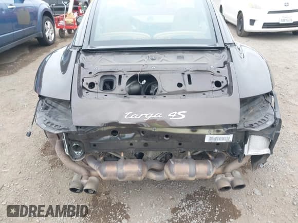 ✅ 2008 Porsche 911 4S • VIN: WP0BB29918S755397 • Лот: 42405817. Опубликован ранее на IAAI с пробегом 70 484 миль. Бесплатный доступ к архиву аукционных продаж из США и подробный отчёт об истории автомобиля на DreamBid. Изображение 6.