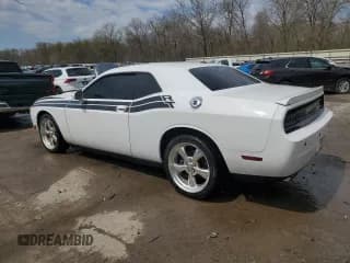✅ 2012 Dodge Challenger R/T • VIN: 2C3CDYBT5CH157650 • Lot: 51346784. Wystawiony na Copart z przebiegiem Nie podano. Bezpłatny archiwum sprzedaży aukcyjnych z USA i szczegółowy raport historii pojazdu na DreamBid. Zdjęcie 2.