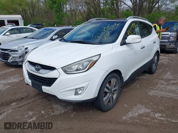 ✅ 2014 Hyundai Tucson SE • VIN: KM8JUCAG8EU842232 • Lot: 42088476. Wystawiony na IAAI z przebiegiem 256 236 mil. Bezpłatny archiwum sprzedaży aukcyjnych z USA i szczegółowy raport historii pojazdu na DreamBid. Zdjęcie 17.