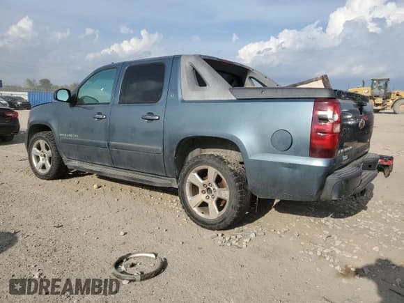 ✅ 2008 Chevrolet Avalanche 1LT • VIN: 3GNEC12048G150692 • Лот: 82730135. Опубликован ранее на Copart с пробегом Не указан. Бесплатный доступ к архиву аукционных продаж из США и подробный отчёт об истории автомобиля на DreamBid. Изображение 2.
