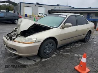✅ 2000 Honda Accord LX • VIN: JHMCG5643YC004908 • Lot: 90290985. Listed on Copart with 316,930 mi. Free auction sales archive from the USA and detailed vehicle history report at DreamBid. Image 1.