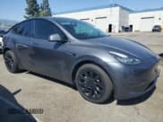 ✅ 2022 Tesla Model Y Long Range • VIN: 7SAYGDEE3NF507044 • Lot: 57560425. Wystawiony na Copart z przebiegiem 46 853 mil. Bezpłatny archiwum sprzedaży aukcyjnych z USA i szczegółowy raport historii pojazdu na DreamBid. Zdjęcie 4.