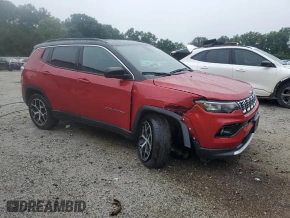 ✅ 2024 Jeep Compass Limited • VIN: 3C4NJDCN9RT138069 • Lot: 58760815. Listed on Copart with 24,961 mi. Free auction sales archive from the USA and detailed vehicle history report at DreamBid. Image 4.