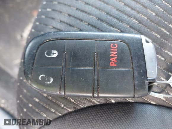 ✅ 2016 Dodge Journey SXT • VIN: 3C4PDDBG4GT105786 • Лот: 43647960. Опубликован ранее на IAAI с пробегом 118 632 миль. Бесплатный доступ к архиву аукционных продаж из США и подробный отчёт об истории автомобиля на DreamBid. Изображение 11.