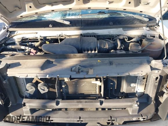 ✅ 2013 Ford Econoline Cargo Commercial • VIN: 1FTSS3EL9DDB11720 • Lot: 43545867. Wystawiony na IAAI z przebiegiem 264 700 mil. Bezpłatny archiwum sprzedaży aukcyjnych z USA i szczegółowy raport historii pojazdu na DreamBid. Zdjęcie 10.