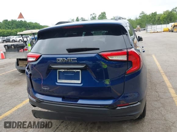 ✅ 2023 GMC Terrain SLE • VIN: 3GKALMEG5PL183213 • Лот: 42485247. Опубликован ранее на IAAI с пробегом 42 636 миль. Бесплатный доступ к архиву аукционных продаж из США и подробный отчёт об истории автомобиля на DreamBid. Изображение 16.