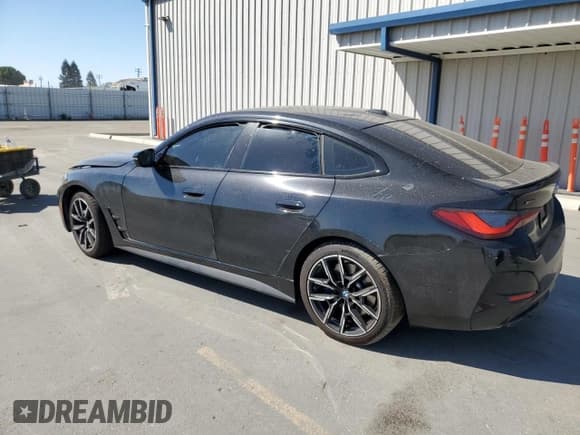 ✅ 2022 BMW 4 Series M440i xDrive • VIN: WBA13AW08NFM07476 • Lot: 80877345. Listed on Copart with 53,840 mi. Free auction sales archive from the USA and detailed vehicle history report at DreamBid. Image 2.