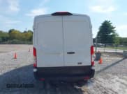 ✅ 2023 Ford Transit • VIN: 1FTBW9CG3PKB90296 • Lot: 43297929. Wystawiony na IAAI z przebiegiem 50 951 mil. Bezpłatny archiwum sprzedaży aukcyjnych z USA i szczegółowy raport historii pojazdu na DreamBid. Zdjęcie 16.