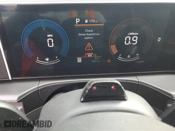 2024 Hyundai Santa Fe XRT с VIN 5NMP3DGL5RH023445, выставлен на аукционе Copart как лот 73105694 с пробегом 4 831 миль миль и Списание • Salvage title. История ставок и продаж доступна на DreamBid. Изображение 9.