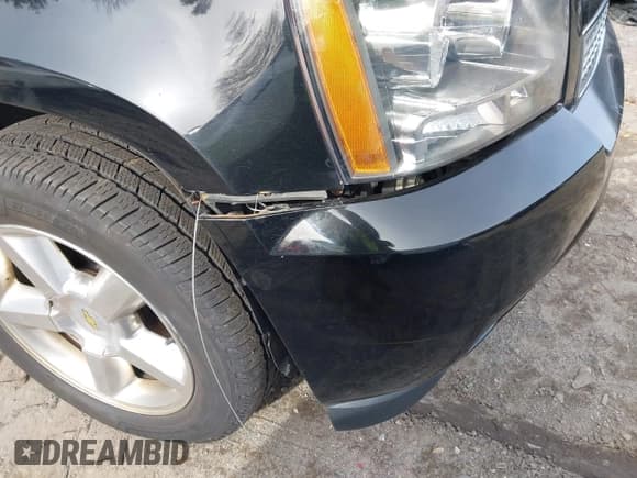 ✅ 2011 Chevrolet Suburban LTZ • VIN: 1GNSKKE31BR238186 • Lot: 43644029. Wystawiony na IAAI z przebiegiem 282 432 mil. Bezpłatny archiwum sprzedaży aukcyjnych z USA i szczegółowy raport historii pojazdu na DreamBid. Zdjęcie 6.