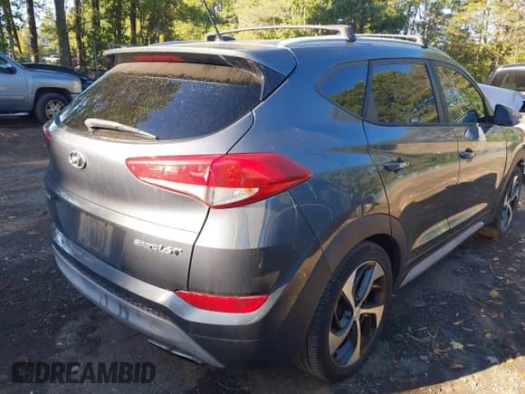 2017 Hyundai Tucson Sport с VIN KM8J33A2XHU392823, выставлен на аукционе IAAI как лот 43465336 с пробегом 87 500 миль миль и . История ставок и продаж доступна на DreamBid. Изображение 4.