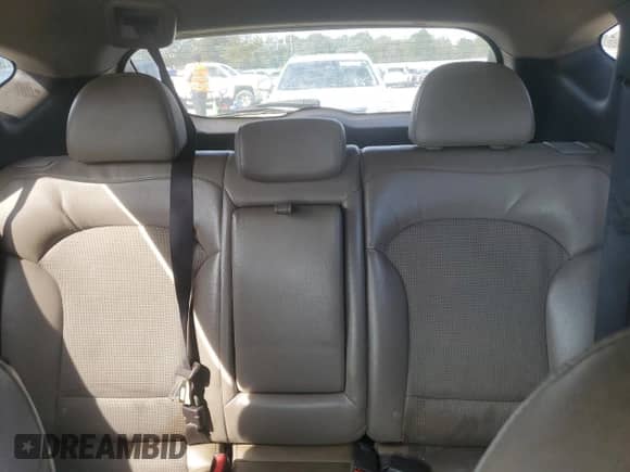 2014 Hyundai Tucson Limited with VIN KM8JU3AG1EU800338, listed as a Copart auction lot 90110565 with 198,909 mi miles and Clean title. Bid and sale history available at DreamBid. Image 10.