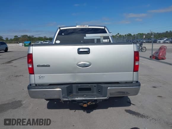 ✅ 2008 Ford F-150 XL • VIN: 1FTRW12W28FB36278 • Lot: 41261436. Listed on IAAI with 226,951 mi. Free auction sales archive from the USA and detailed vehicle history report at DreamBid. Image 16.