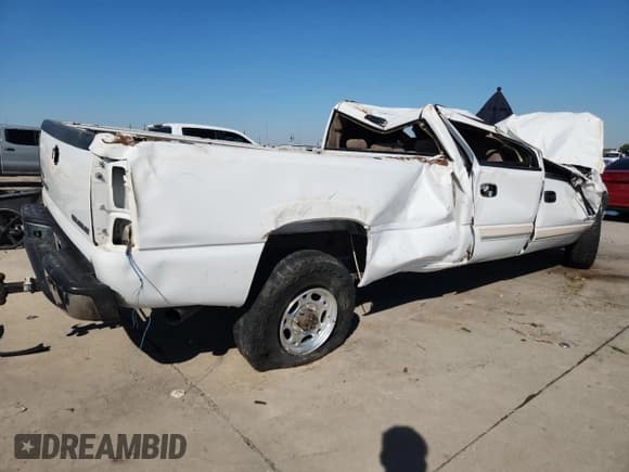 ✅ 2004 Chevrolet Silverado 2500HD LT • VIN: 1GCHC23194F122448 • Lot: 86690725. Listed on Copart with Not provided. Free auction sales archive from the USA and detailed vehicle history report at DreamBid. Image 3.
