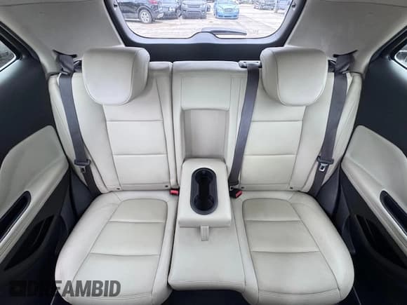 ✅ 2019 Buick Encore Essence • VIN: KL4CJCSM3KB734676 • Lot: 65609525. Wystawiony na Copart z przebiegiem 46 208 mil. Bezpłatny archiwum sprzedaży aukcyjnych z USA i szczegółowy raport historii pojazdu na DreamBid. Zdjęcie 10.