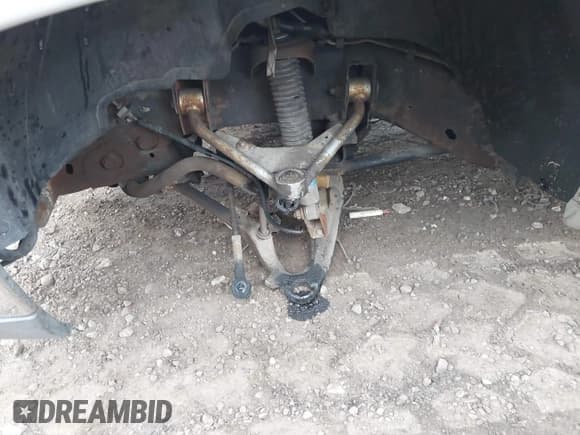 ✅ 2004 Chevrolet Silverado 2500HD LS • VIN: 1GCHC23204F233317 • Лот: 41774732. Опубликован ранее на IAAI с пробегом 182 896 миль. Бесплатный доступ к архиву аукционных продаж из США и подробный отчёт об истории автомобиля на DreamBid. Изображение 6.