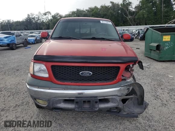 ✅ 2003 Ford F-150 XL • VIN: 2FTRX18L03CA38252 • Lot: 81770275. Listed on Copart with 276,056 mi. Free auction sales archive from the USA and detailed vehicle history report at DreamBid. Image 5.