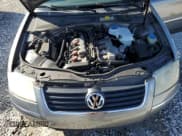 ✅ 2005 Volkswagen Passat GLS • VIN: WVWAD63B15P032060 • Lot: 86835504. Listed on Copart with 314,372 mi. Free auction sales archive from the USA and detailed vehicle history report at DreamBid. Image 11.