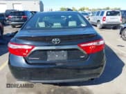 ✅ 2016 Toyota Camry SE • VIN: 4T1BF1FK3GU234945 • Lot: 43485189. Wystawiony na IAAI z przebiegiem 122 883 mil. Bezpłatny archiwum sprzedaży aukcyjnych z USA i szczegółowy raport historii pojazdu na DreamBid. Zdjęcie 17.