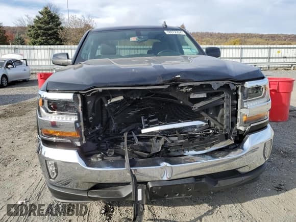 ✅ 2019 Chevrolet Silverado 1500 LT • VIN: 2GCRCPEC4K1130171 • Lot: 78972224. Wystawiony na Copart z przebiegiem 32 764 mil. Bezpłatny archiwum sprzedaży aukcyjnych z USA i szczegółowy raport historii pojazdu na DreamBid. Zdjęcie 5.