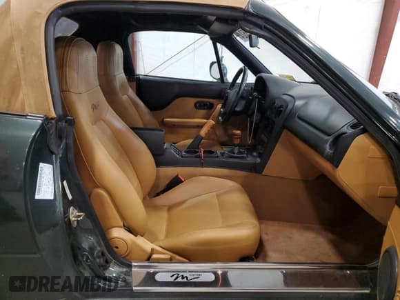 ✅ 1997 Mazda MX-5 Miata • VIN: JM1NA3535V0730825 • Lot: 66415524. Wystawiony na Copart z przebiegiem 72 712 mil. Bezpłatny archiwum sprzedaży aukcyjnych z USA i szczegółowy raport historii pojazdu na DreamBid. Zdjęcie 10.