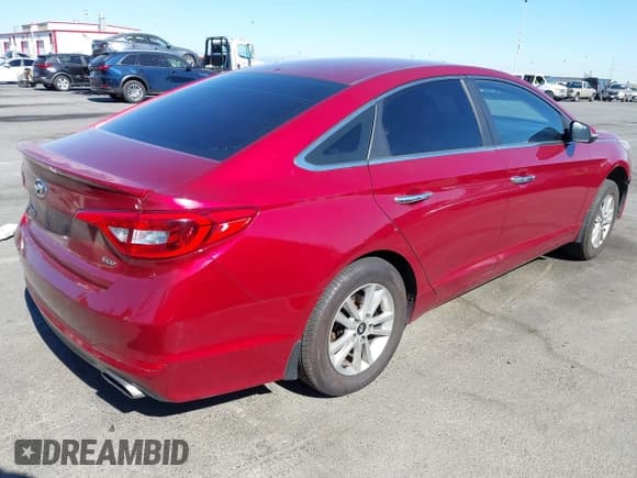 ✅ 2015 Hyundai Sonata Eco • VIN: 5NPE24AA7FH218768 • Лот: 43570822. Опубликован ранее на IAAI с пробегом Не указан. Бесплатный доступ к архиву аукционных продаж из США и подробный отчёт об истории автомобиля на DreamBid. Изображение 4.