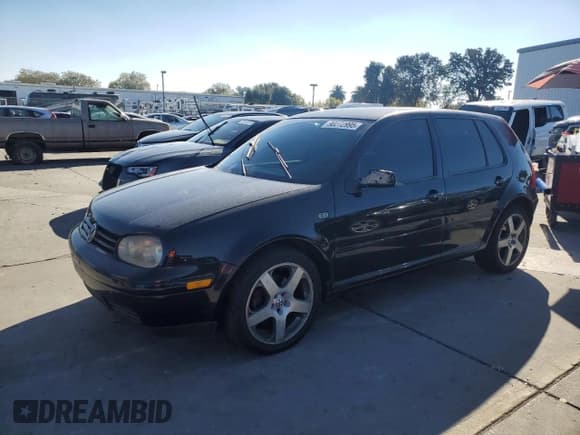 ✅ 1999 Volkswagen Golf • VIN: WVWGC31J0XW595485 • Lot: 90272995. Listed on Copart with 233,877 mi. Free auction sales archive from the USA and detailed vehicle history report at DreamBid. Image 1.