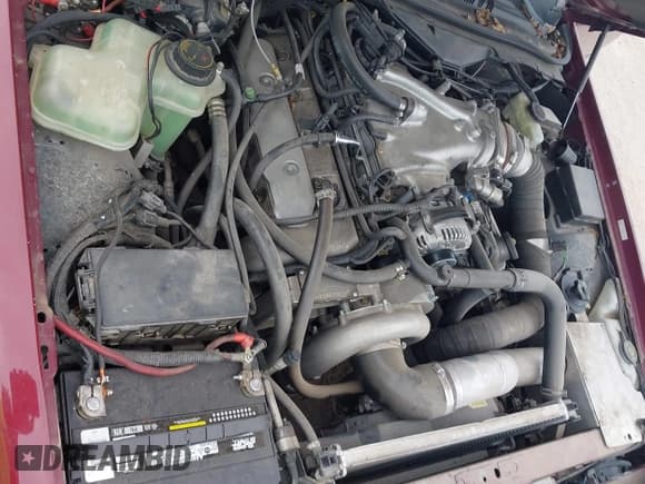 ✅ 2004 Mercury Marauder • VIN: 2MEHM79V04X680700 • Lot: 42661232. Wystawiony na IAAI z przebiegiem 138 480 mil. Bezpłatny archiwum sprzedaży aukcyjnych z USA i szczegółowy raport historii pojazdu na DreamBid. Zdjęcie 10.