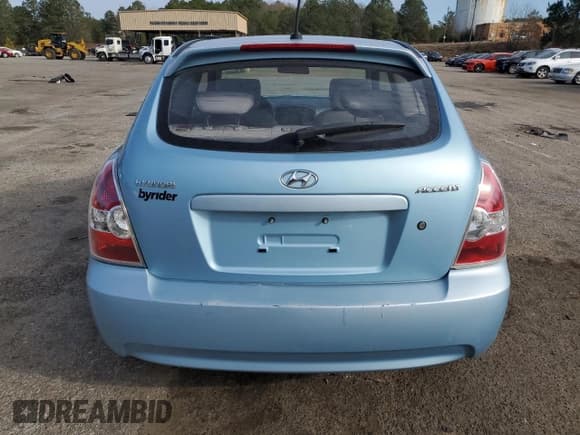 ✅ 2011 Hyundai Accent GS • VIN: KMHCM3AC7BU201400 • Лот: 86922154. Опубликован ранее на Copart с пробегом Не указан. Бесплатный доступ к архиву аукционных продаж из США и подробный отчёт об истории автомобиля на DreamBid. Изображение 6.
