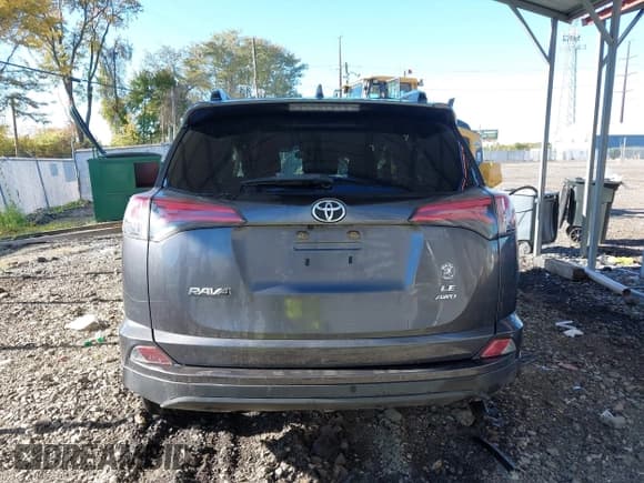 ✅ 2017 Toyota RAV4 LE • VIN: JTMBFREV3HJ152036 • Lot: 43485227. Listed on IAAI with 162,306 mi. Free auction sales archive from the USA and detailed vehicle history report at DreamBid. Image 16.