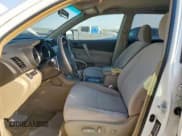 ✅ 2009 Toyota Highlander • VIN: JTEDA41A392006711 • Lot: 81968375. Listed on Copart with 188,567 mi. Free auction sales archive from the USA and detailed vehicle history report at DreamBid. Image 7.