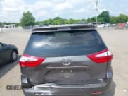 ✅ 2017 Toyota Sienna XLE Auto Access Seat • VIN: 5TDYZ3DC1HS767802 • Lot: 42442018. Listed on IAAI with 127,206 mi. Free auction sales archive from the USA and detailed vehicle history report at DreamBid. Image 16.