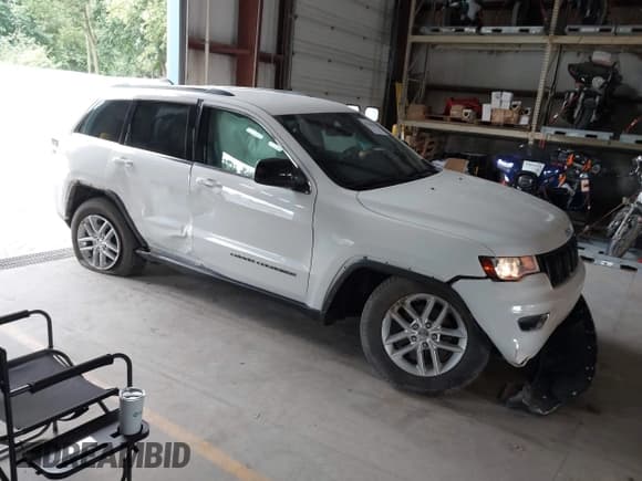 ✅ 2017 Jeep Grand Cherokee Altitude • VIN: 1C4RJFAG4HC651452 • Lot: 42948509. Listed on IAAI with 143,613 mi. Free auction sales archive from the USA and detailed vehicle history report at DreamBid. Image 1.