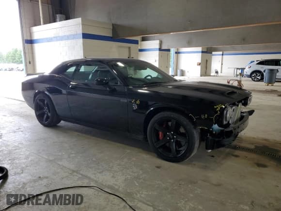 ✅ 2020 Dodge Challenger SRT Hellcat Widebody • VIN: 2C3CDZC99LH221620 • Lot: 65615865. Wystawiony na Copart z przebiegiem 6 557 mil. Bezpłatny archiwum sprzedaży aukcyjnych z USA i szczegółowy raport historii pojazdu na DreamBid. Zdjęcie 4.