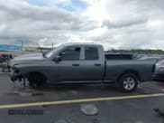 ✅ 2012 Ram 1500 Express • VIN: 1C6RD7FT0CS261392 • Lot: 43273119. Wystawiony na IAAI z przebiegiem 172 363 mil. Bezpłatny archiwum sprzedaży aukcyjnych z USA i szczegółowy raport historii pojazdu na DreamBid. Zdjęcie 15.