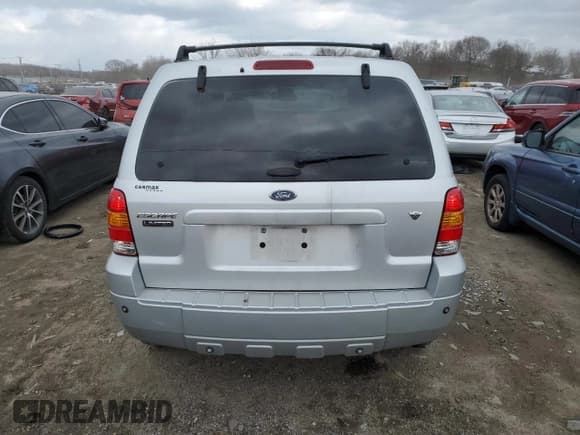 ✅ 2007 Ford Escape Limited • VIN: 1FMCU041X7KA29911 • Лот: 46101755. Опубликован ранее на Copart с пробегом 252 539 миль. Бесплатный доступ к архиву аукционных продаж из США и подробный отчёт об истории автомобиля на DreamBid. Изображение 6.