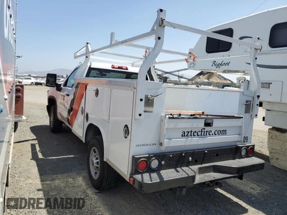 ✅ 2022 Chevrolet Silverado 1500 • VIN: 1GB0WLE76NF200024 • Лот: 66883294. Опубликован ранее на Copart с пробегом 16 377 миль. Бесплатный доступ к архиву аукционных продаж из США и подробный отчёт об истории автомобиля на DreamBid. Изображение 2.