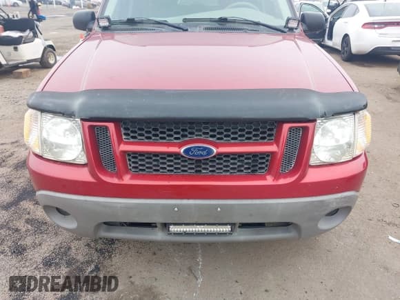 ✅ 2003 Ford Explorer Sport Trac XLS • VIN: 1FMZU67E13UB81604 • Lot: 43836840. Wystawiony na IAAI z przebiegiem 137 885 mil. Bezpłatny archiwum sprzedaży aukcyjnych z USA i szczegółowy raport historii pojazdu na DreamBid. Zdjęcie 6.