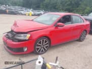 ✅ 2013 Volkswagen Jetta Autobahn • VIN: 3VW4S7AJ7DM288353 • Лот: 42819045. Опубликован ранее на IAAI с пробегом 94 762 миль. Бесплатный доступ к архиву аукционных продаж из США и подробный отчёт об истории автомобиля на DreamBid. Изображение 2.