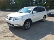 ✅ 2013 Toyota Highlander Limited • VIN: 5TDYK3EH9DS092564 • Lot: 43254724. Listed on IAAI with 65,457 mi. Free auction sales archive from the USA and detailed vehicle history report at DreamBid. Image 2.